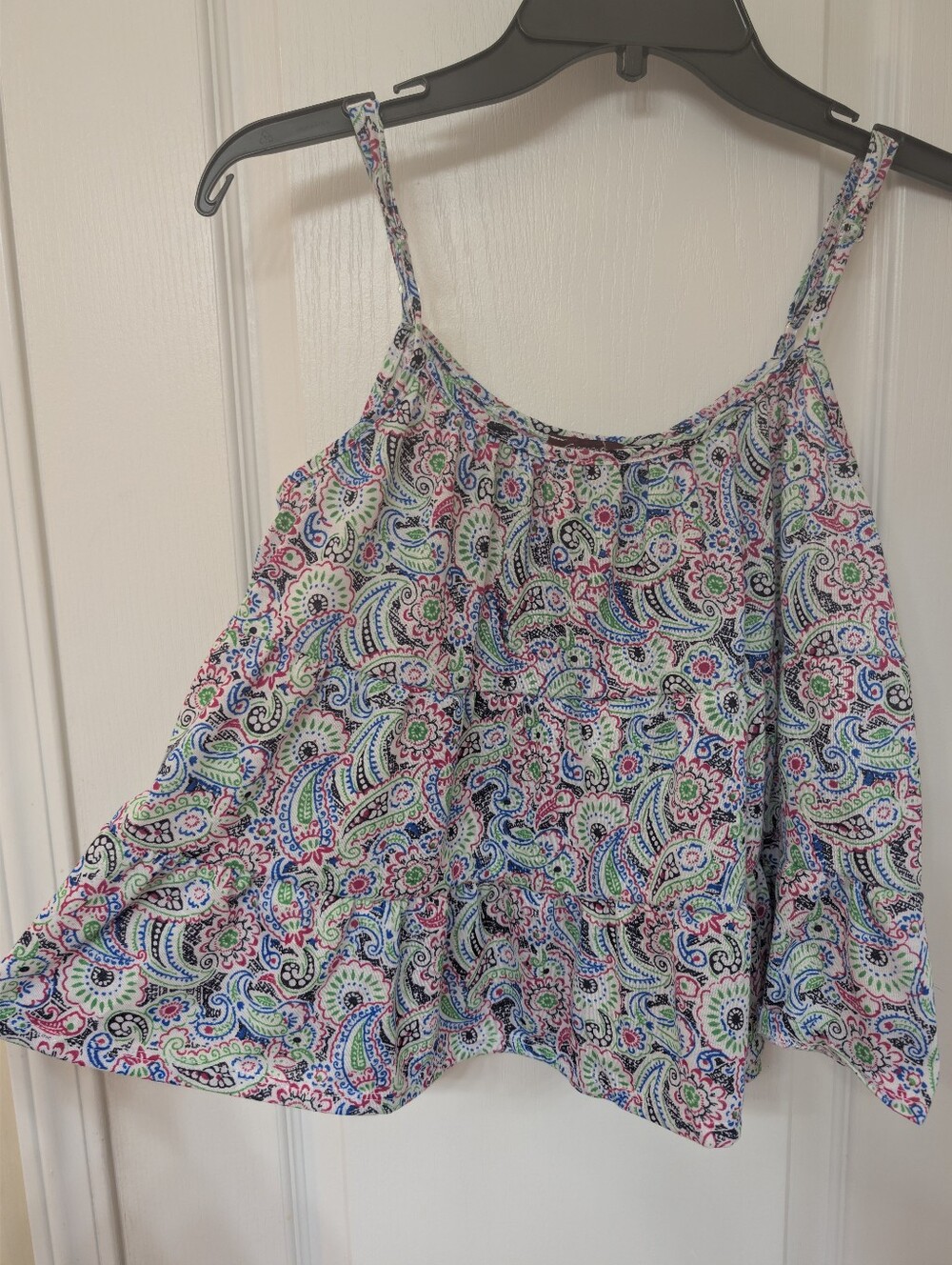 Silvergate Paisley Tiered To Spaghetti-Strap Camisole - Multicolor